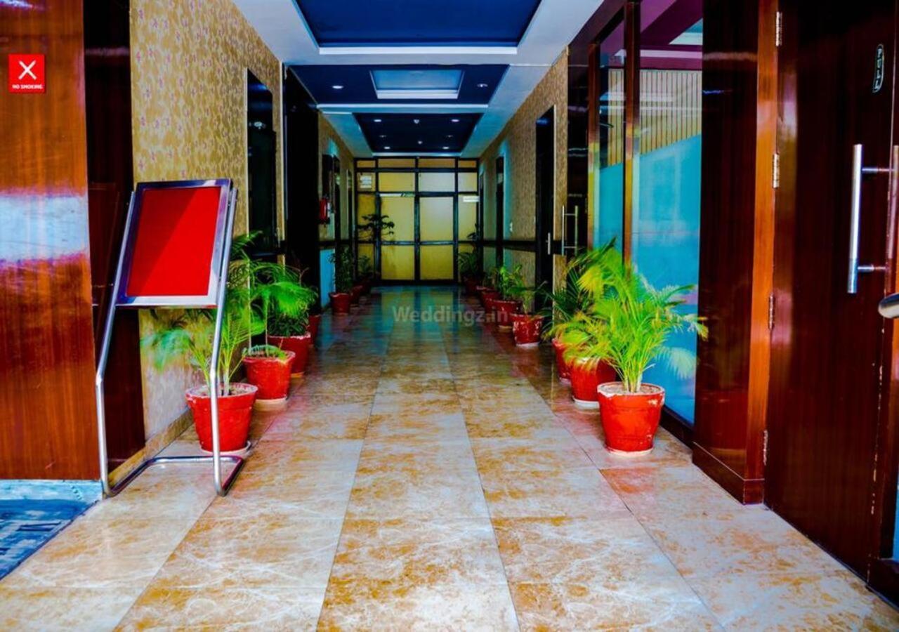 Hotel Loto - Sector 66 노이다 외부 사진